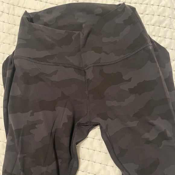 lululemon athletica Pants - Lululemon align High Rise 28’ black camo leggings